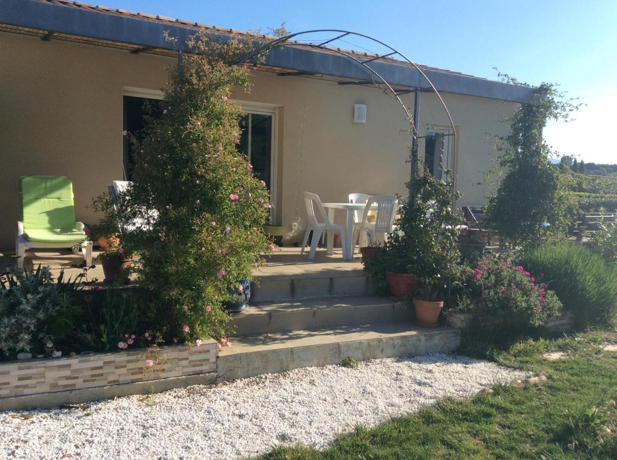 chambre à coté du mont Ventoux Mazan Exterior foto